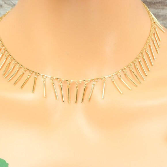 "Minimalist Necklace – Timeless, Elegant Jewelry for Her, MAR091390 - Picture 5 of 10